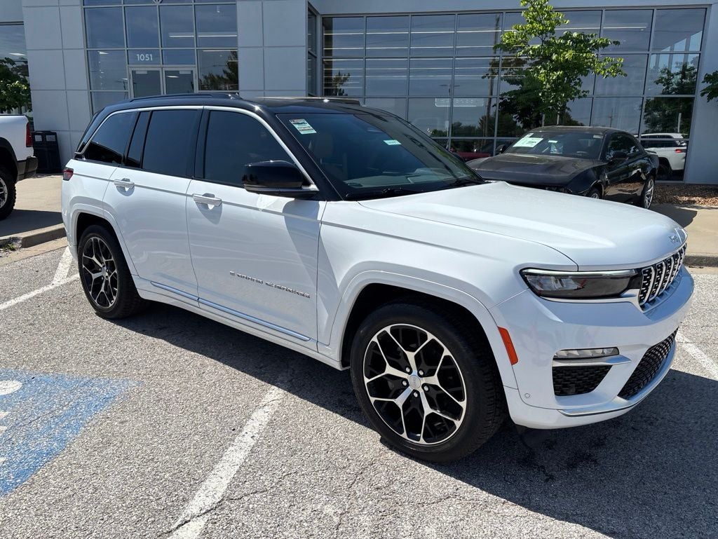 2024 Jeep Grand Cherokee Summit