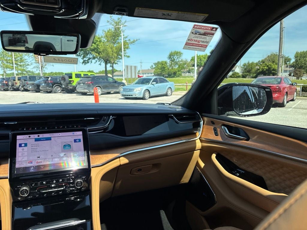 2024 Jeep Grand Cherokee Summit