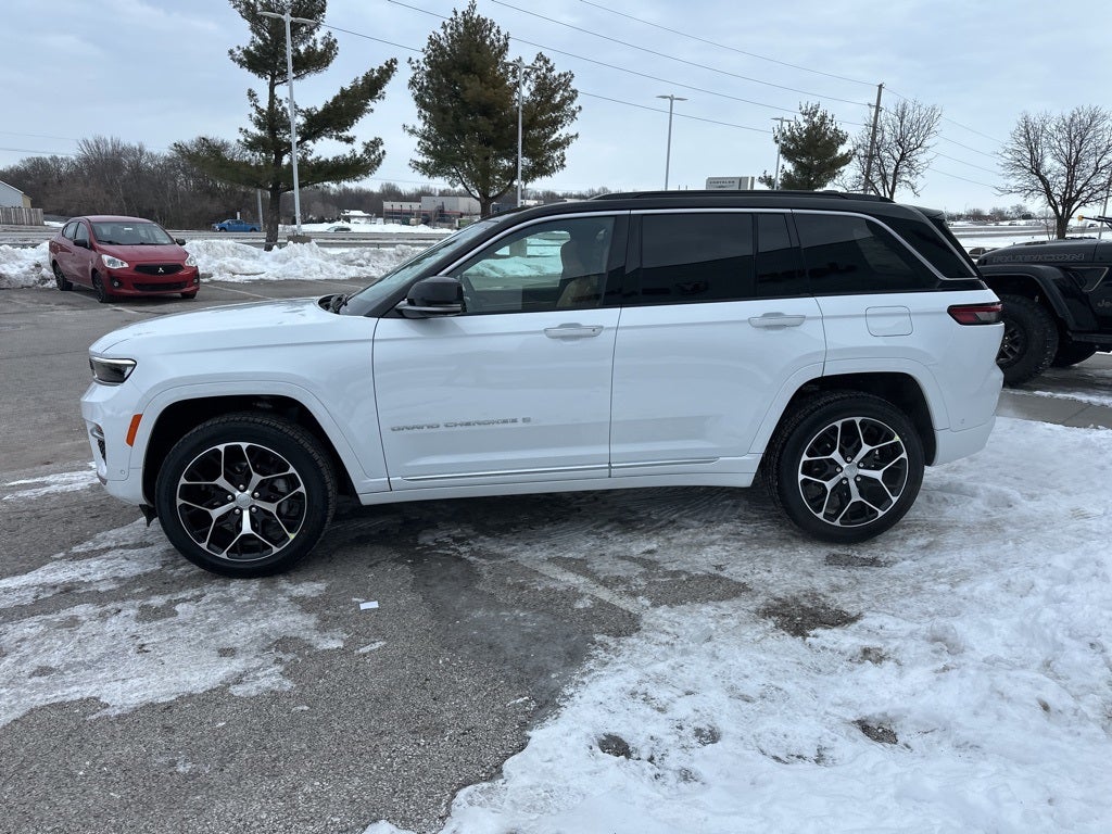 2025 Jeep Grand Cherokee Summit