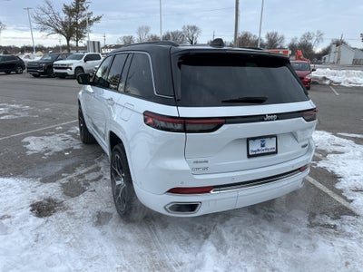 2025 Jeep Grand Cherokee Summit