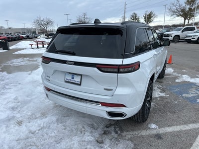 2025 Jeep Grand Cherokee Summit