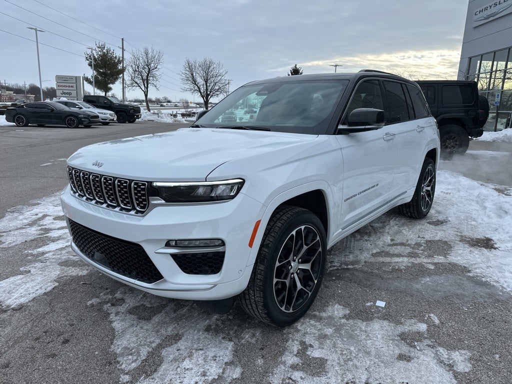 2025 Jeep Grand Cherokee Summit