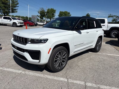 2026 Jeep Grand Cherokee Summit