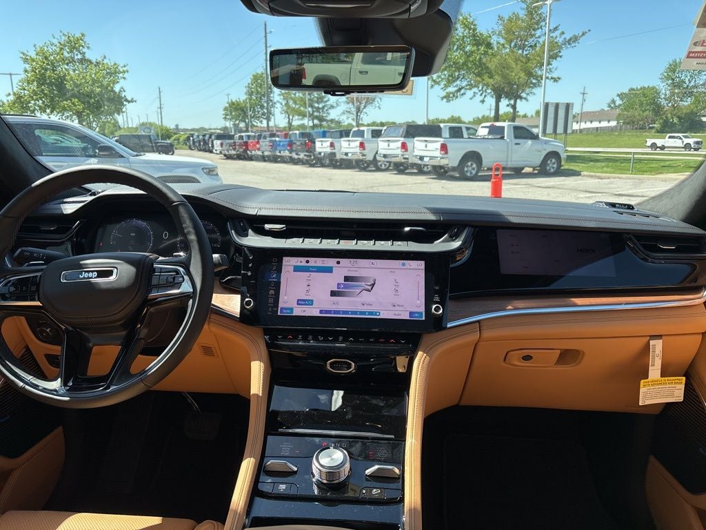 2026 Jeep Grand Cherokee Summit