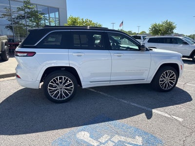 2026 Jeep Grand Cherokee Summit
