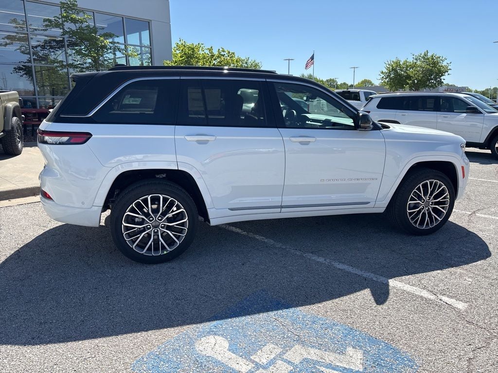 2026 Jeep Grand Cherokee Summit