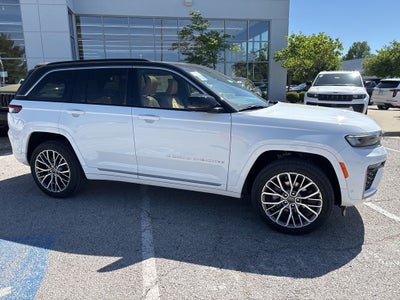 2026 Jeep Grand Cherokee Summit