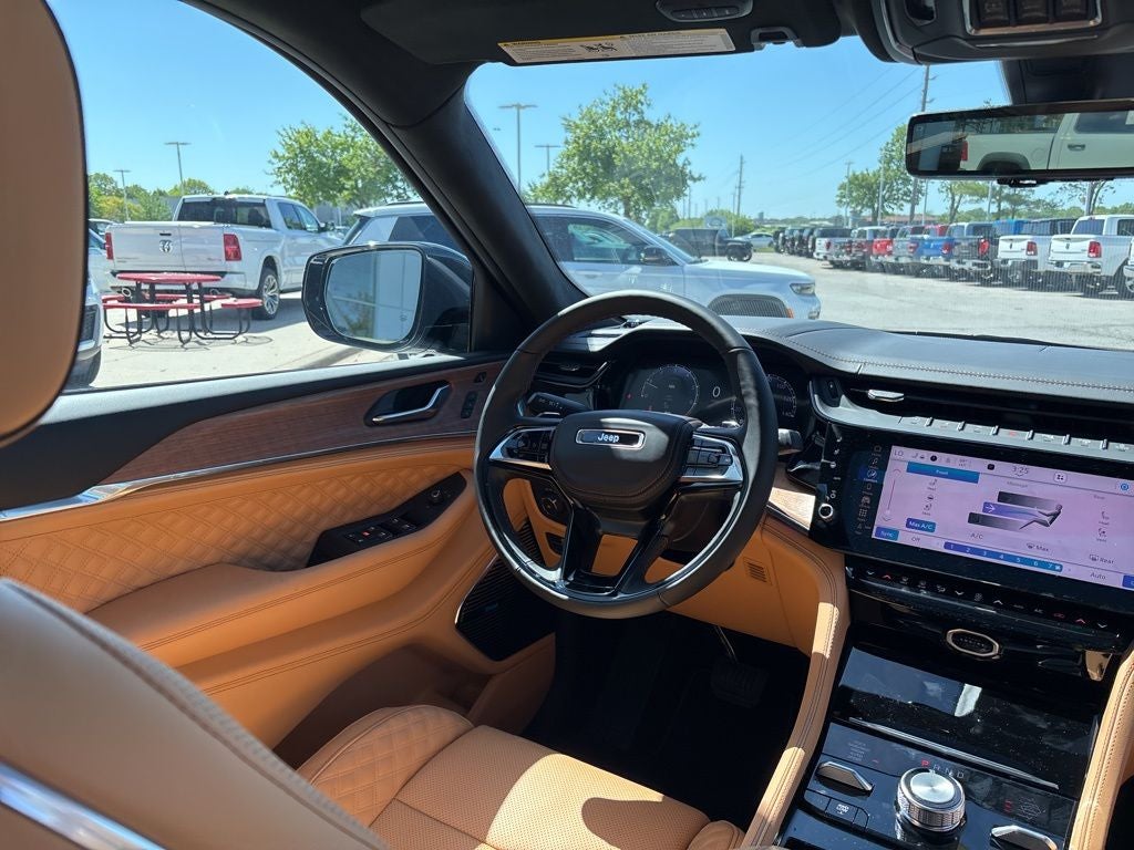 2026 Jeep Grand Cherokee Summit