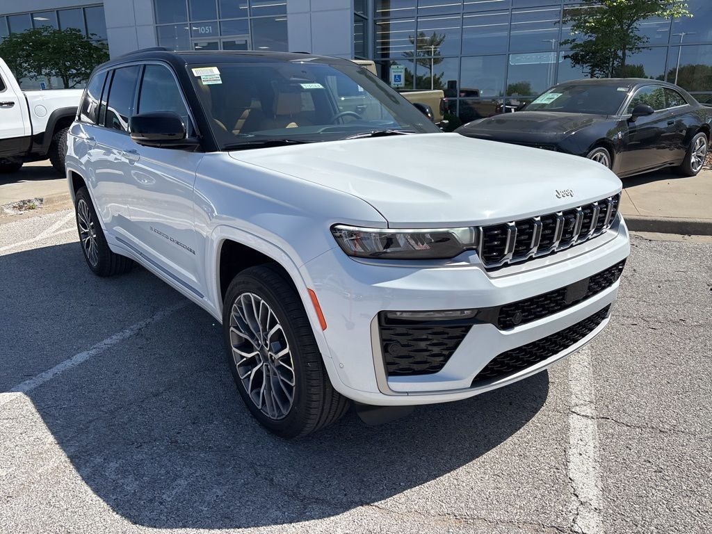 2026 Jeep Grand Cherokee Summit