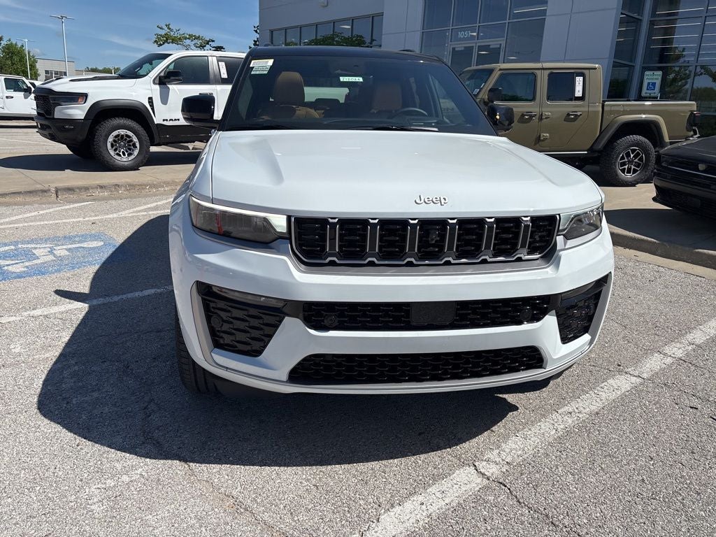 2026 Jeep Grand Cherokee Summit