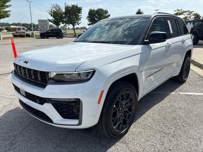 2027 Jeep Grand Cherokee Summit
