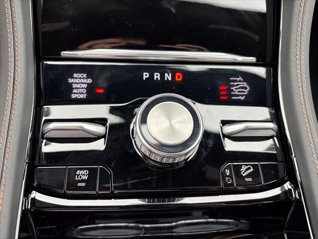 2027 Jeep Grand Cherokee GRAND CHEROKEE SUMMIT 4X4