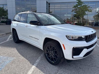 2027 Jeep Grand Cherokee GRAND CHEROKEE SUMMIT 4X4