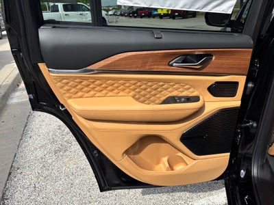 2027 Jeep Grand Cherokee Summit
