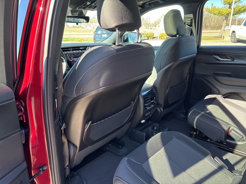 2026 Jeep Grand Cherokee L Laredo