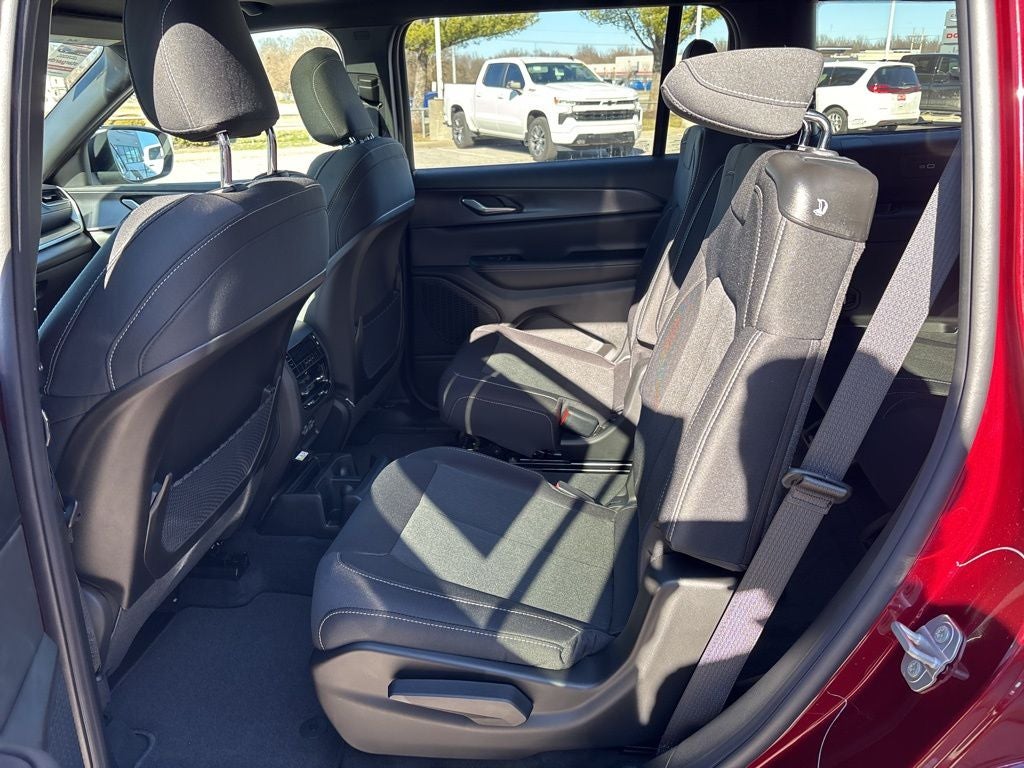 2026 Jeep Grand Cherokee L Laredo