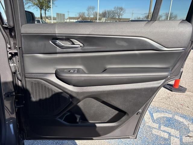 2026 Jeep Grand Cherokee GRAND CHEROKEE L LAREDO X 4X4