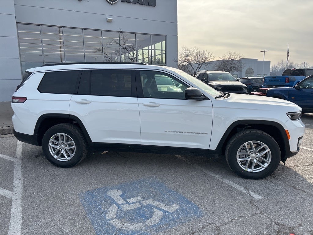 2026 Jeep Grand Cherokee L Laredo