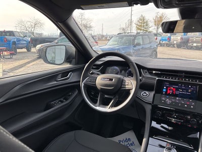 2026 Jeep Grand Cherokee L Laredo