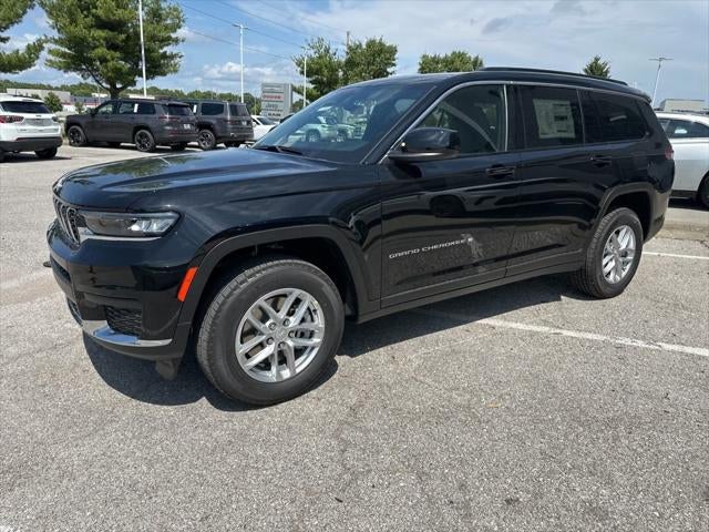 2025 Jeep Grand Cherokee GRAND CHEROKEE L LAREDO X 4X4