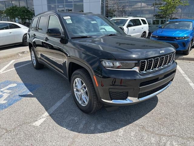 2025 Jeep Grand Cherokee GRAND CHEROKEE L LAREDO X 4X4
