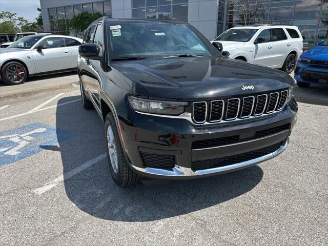 2025 Jeep Grand Cherokee GRAND CHEROKEE L LAREDO X 4X4