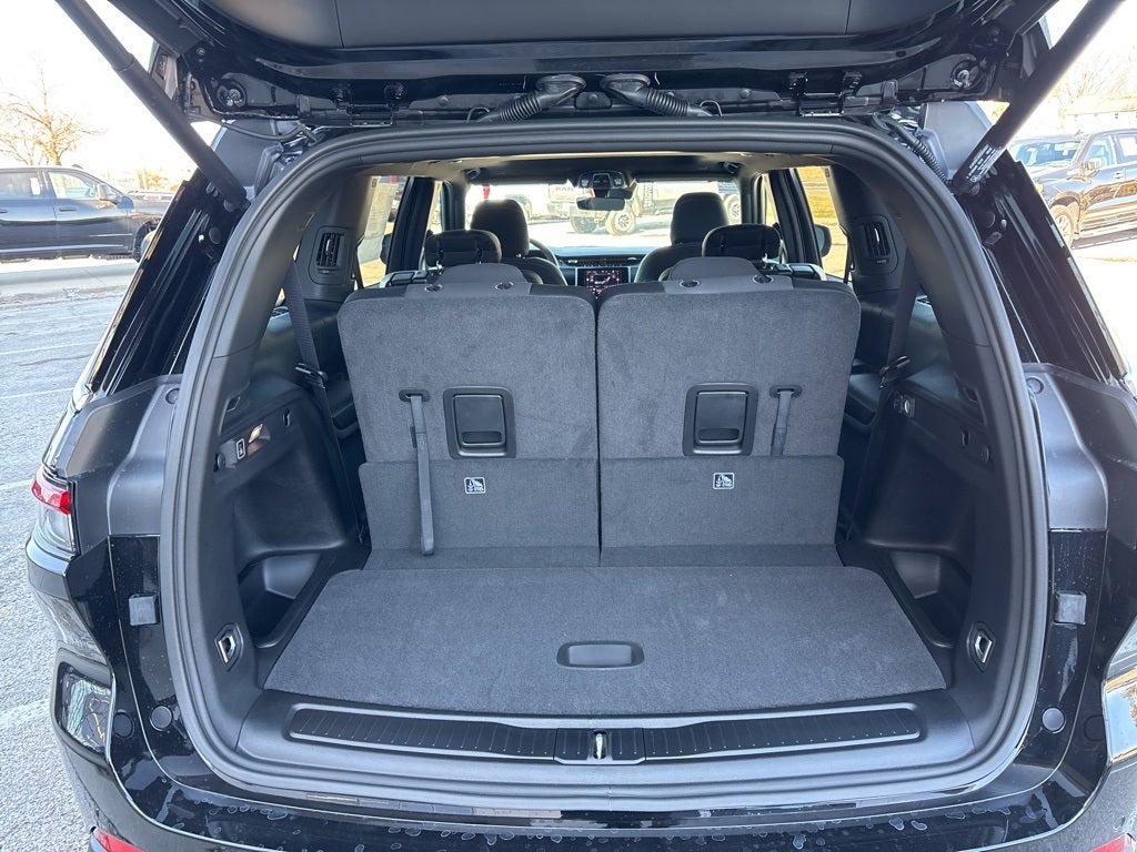 2026 Jeep Grand Cherokee L Laredo