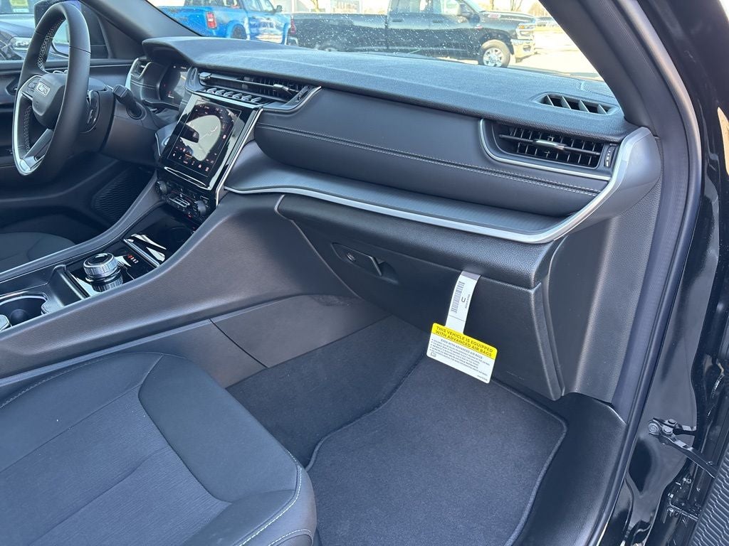 2026 Jeep Grand Cherokee L Laredo