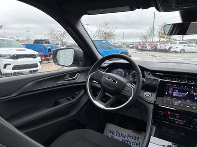 2026 Jeep Grand Cherokee L Laredo