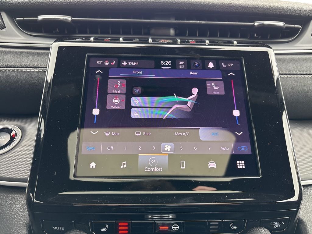 2026 Jeep Grand Cherokee L Laredo