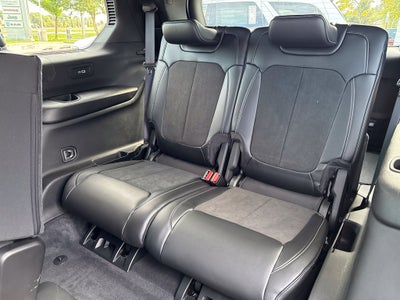 2027 Jeep Grand Cherokee GRAND CHEROKEE L LAREDO ALTITUDE 4X4