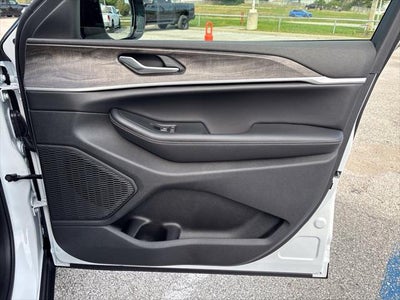 2027 Jeep Grand Cherokee GRAND CHEROKEE L LAREDO ALTITUDE 4X4