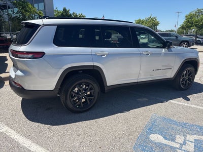 2026 Jeep Grand Cherokee L Laredo