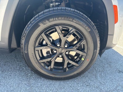 2026 Jeep Grand Cherokee L Laredo