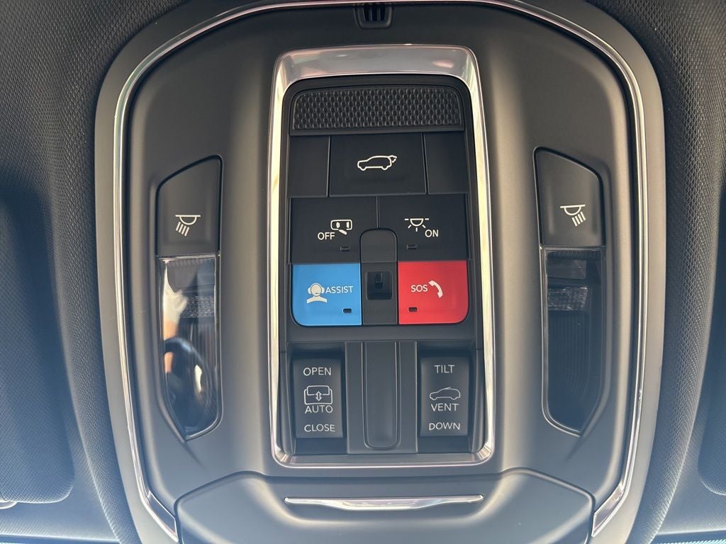 2026 Jeep Grand Cherokee L Laredo