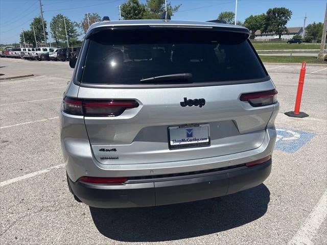 2026 Jeep Grand Cherokee GRAND CHEROKEE L LAREDO ALTITUDE 4X4
