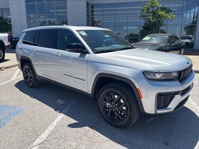 2026 Jeep Grand Cherokee GRAND CHEROKEE L LAREDO ALTITUDE 4X4