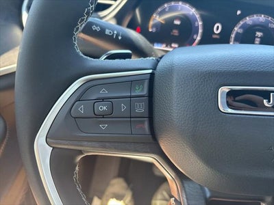 2026 Jeep Grand Cherokee GRAND CHEROKEE L LAREDO ALTITUDE 4X4
