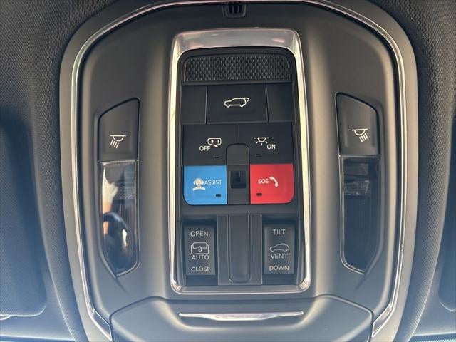 2026 Jeep Grand Cherokee GRAND CHEROKEE L LAREDO ALTITUDE 4X4