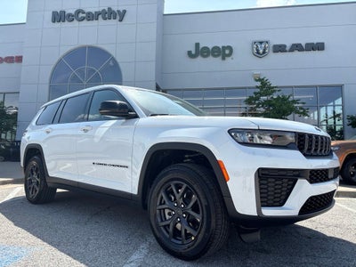 2027 Jeep Grand Cherokee GRAND CHEROKEE L LAREDO ALTITUDE 4X4