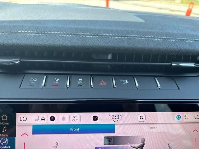 2027 Jeep Grand Cherokee GRAND CHEROKEE L LAREDO ALTITUDE 4X4
