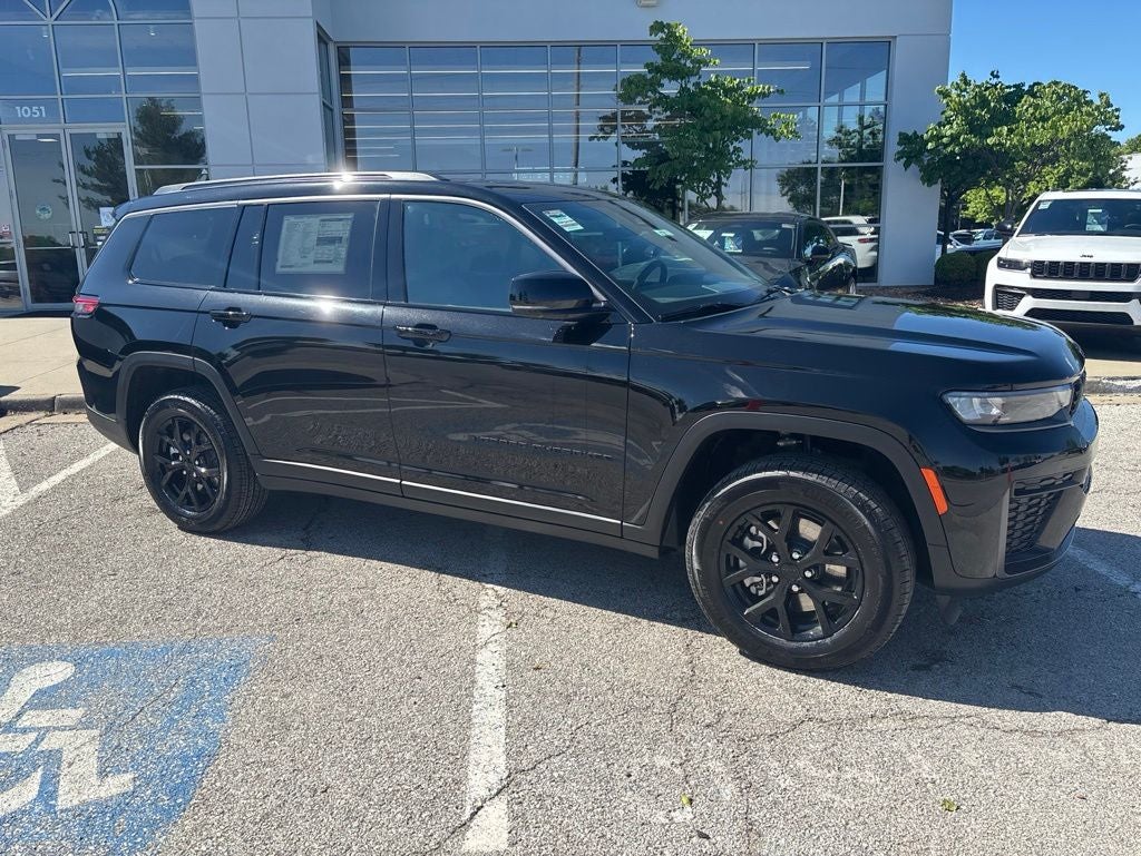 2026 Jeep Grand Cherokee L Laredo