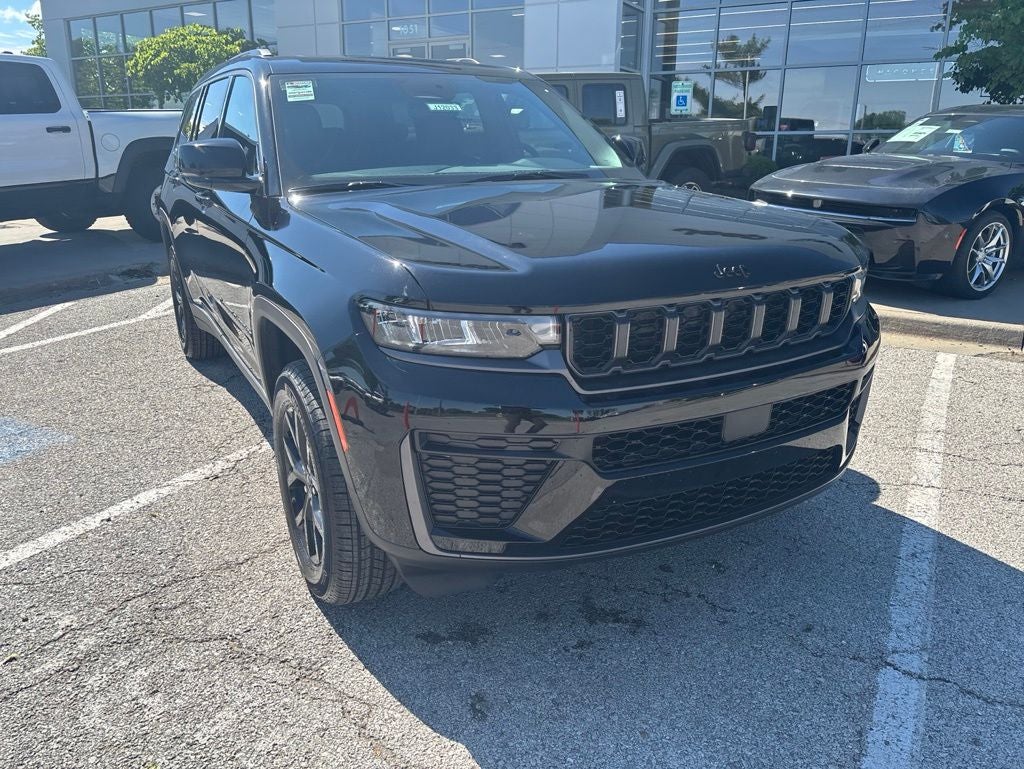 2026 Jeep Grand Cherokee L Laredo