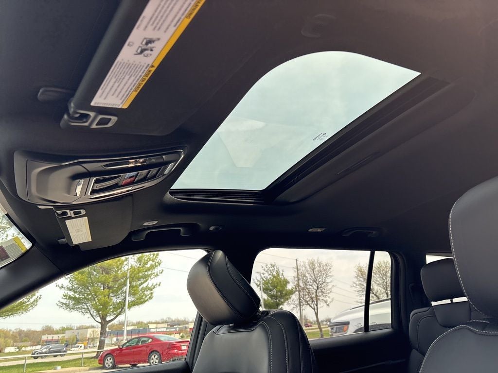 2026 Jeep Grand Cherokee L Laredo