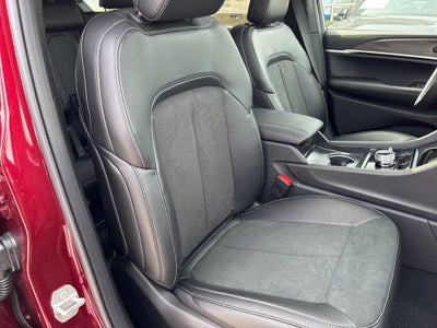 2026 Jeep Grand Cherokee L Laredo