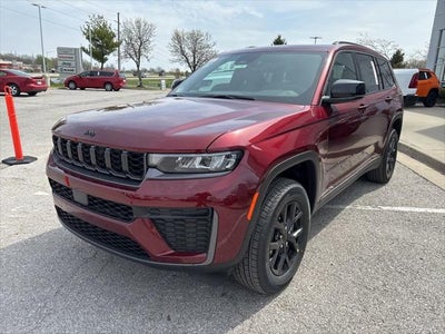 2026 Jeep Grand Cherokee GRAND CHEROKEE L LAREDO ALTITUDE 4X4