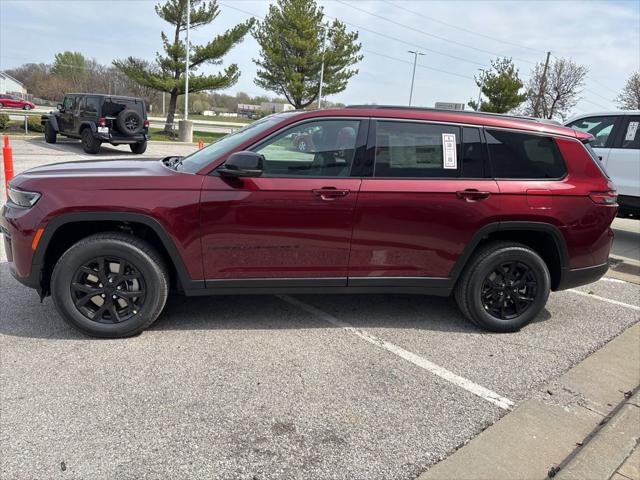 2026 Jeep Grand Cherokee GRAND CHEROKEE L LAREDO ALTITUDE 4X4
