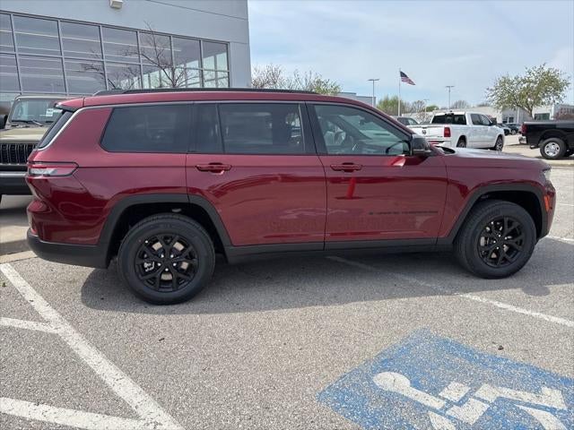 2026 Jeep Grand Cherokee GRAND CHEROKEE L LAREDO ALTITUDE 4X4