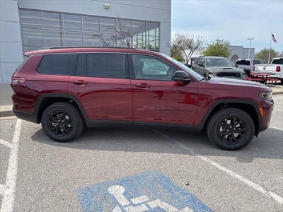 2026 Jeep Grand Cherokee GRAND CHEROKEE L LAREDO ALTITUDE 4X4