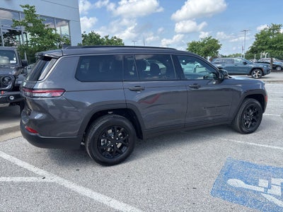 2026 Jeep Grand Cherokee L Laredo